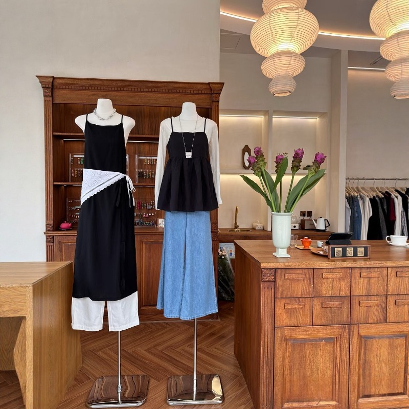 Kledingwinkel, kassierbalie, t - Office Furniture Second Hand recensie en prijs